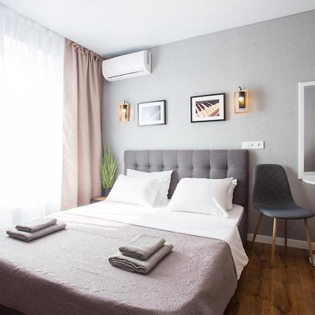 Studio With City View - Hrekivska Str. 5-1 Charkiv Esterno foto